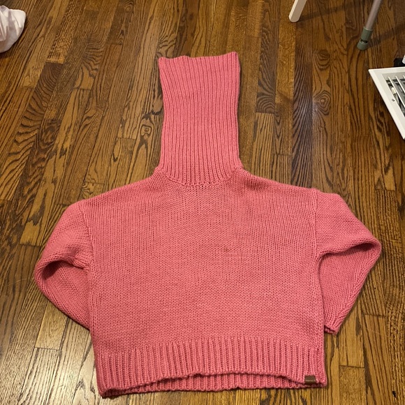 ONE TEASPOON knitted pink turtleneck - Picture 2 of 2